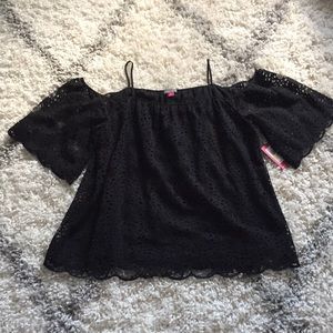 Vince Camuto cold shoulder lace top
